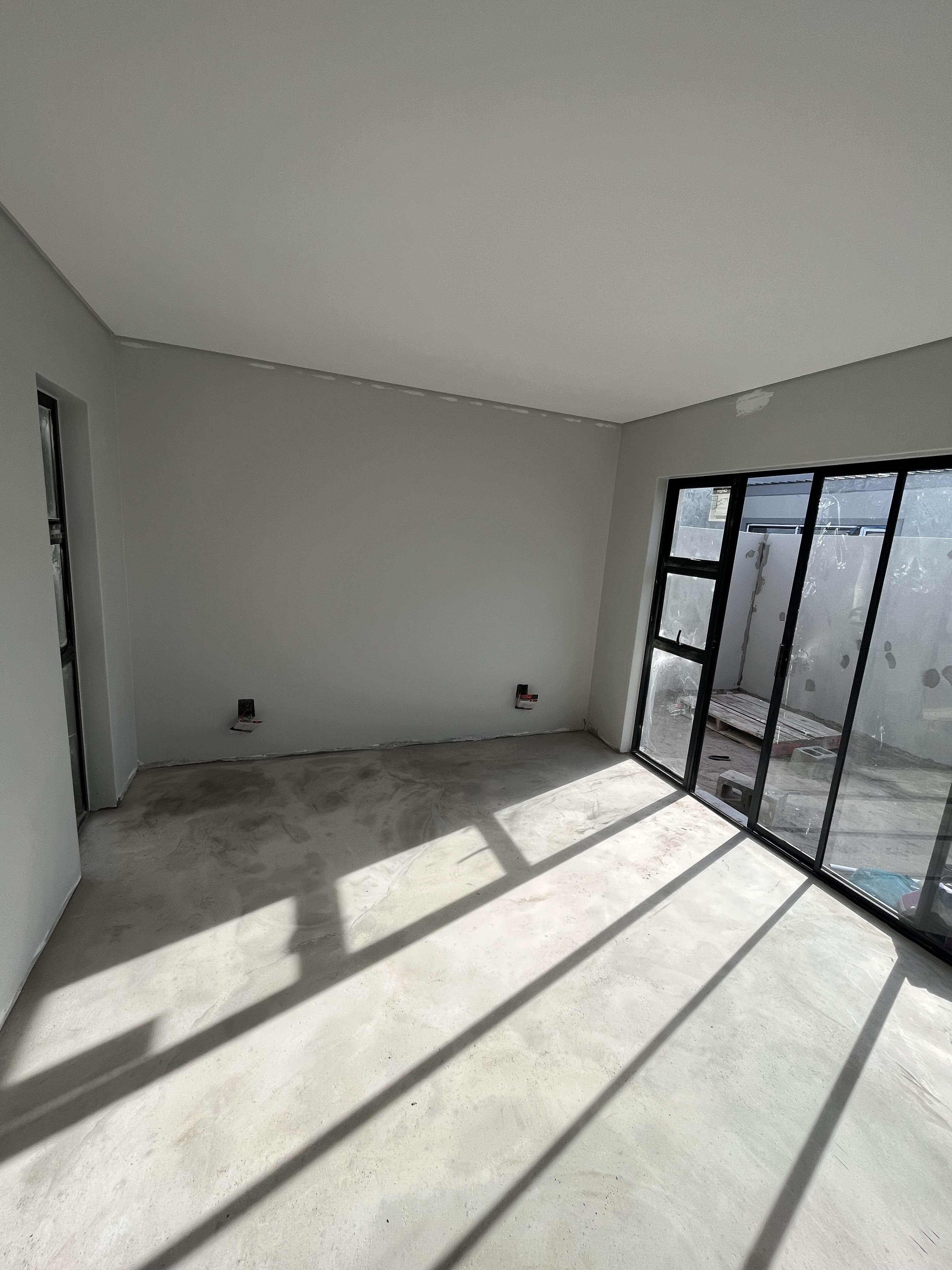 Image 5 of 6