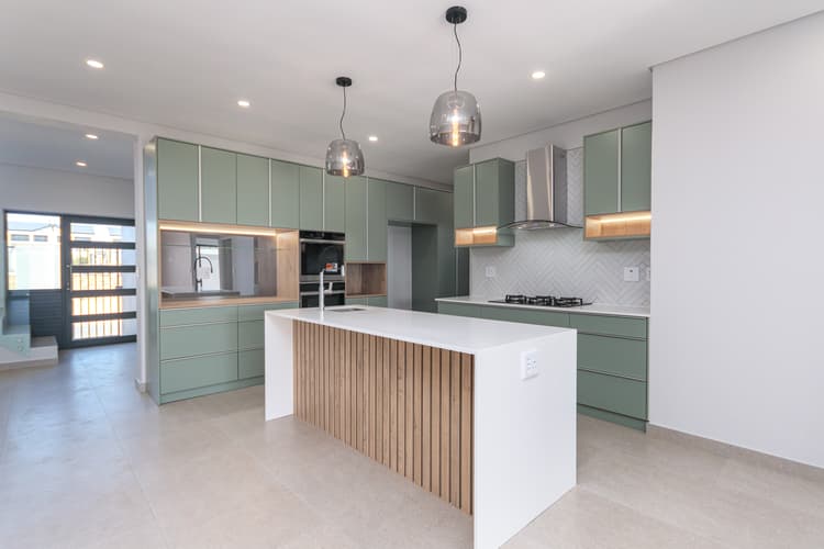 Main property image