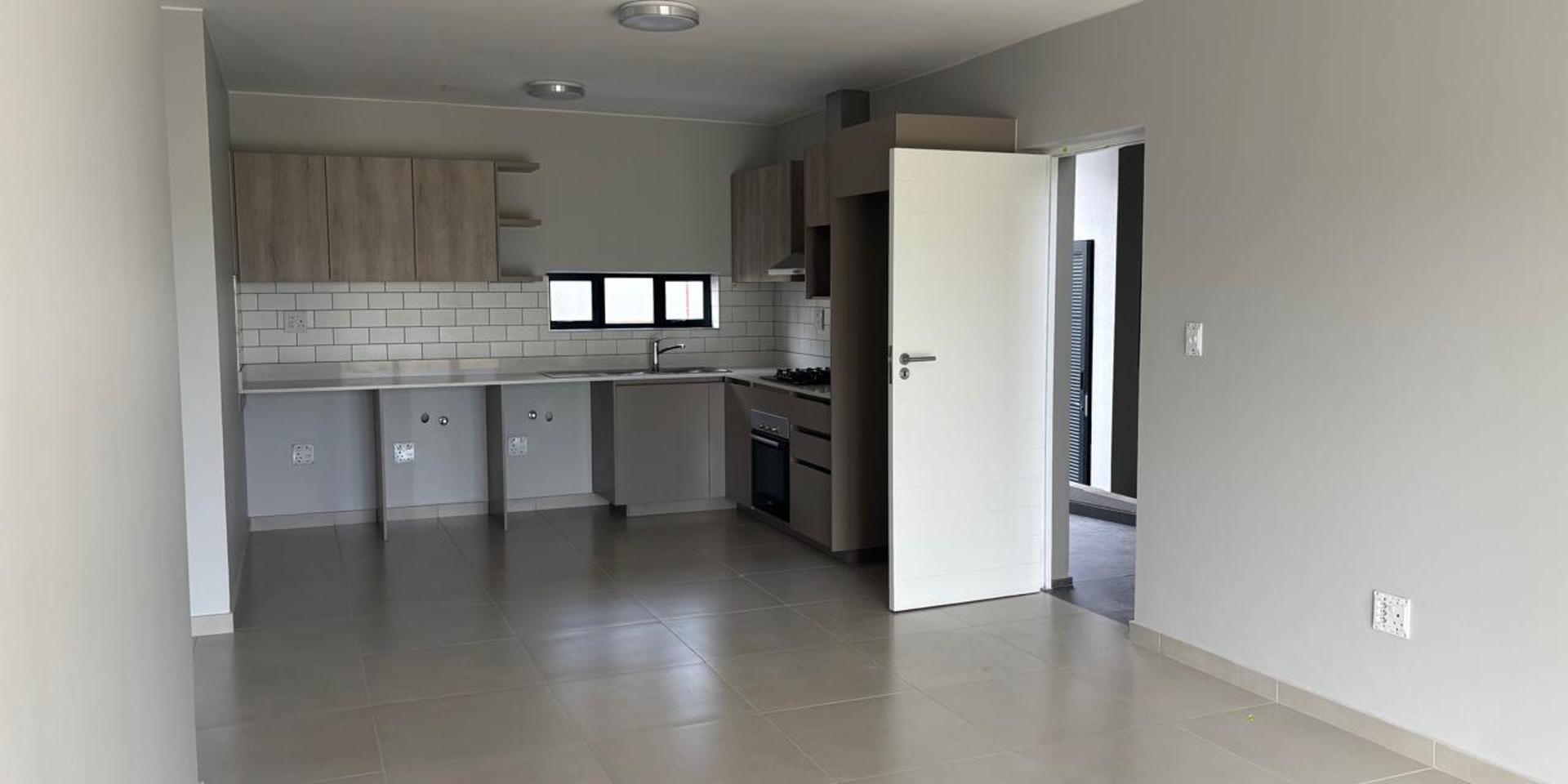 Image 2 of 6