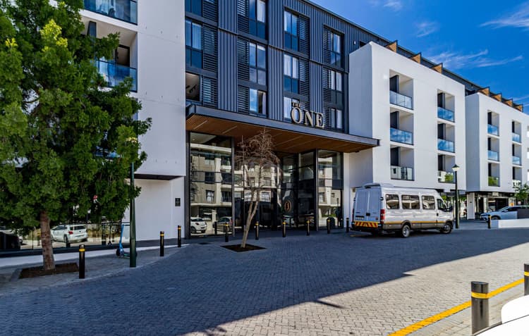 Main property image