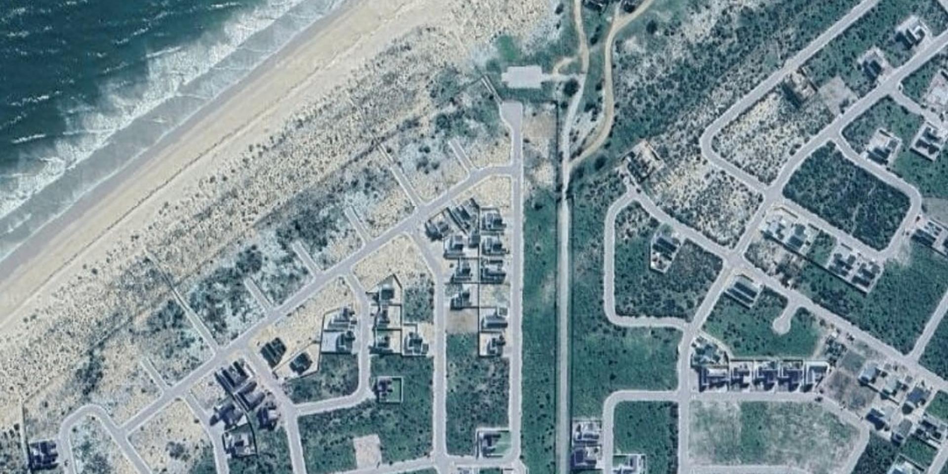 Image 3 of 6