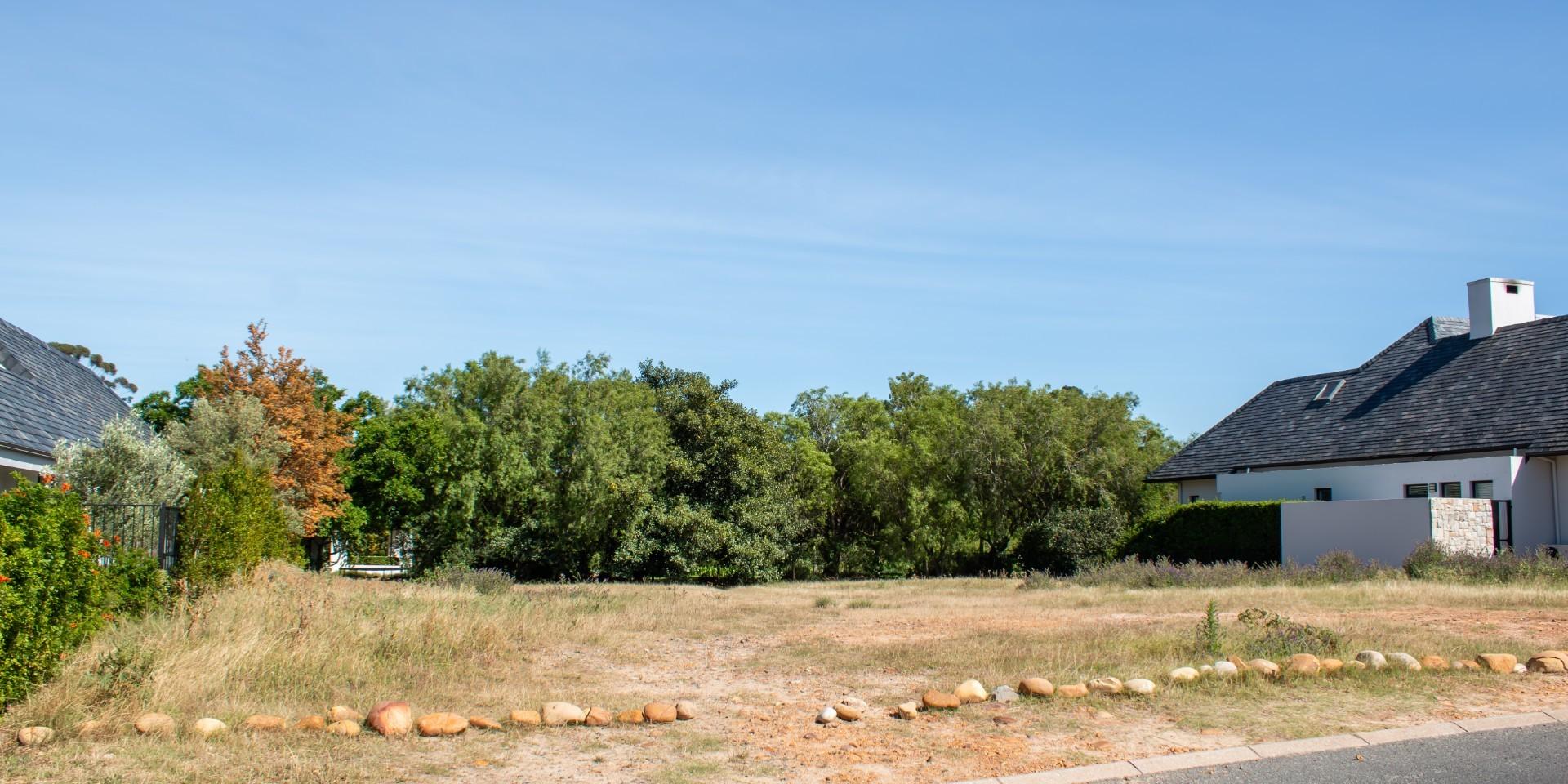 Image 2 of 6