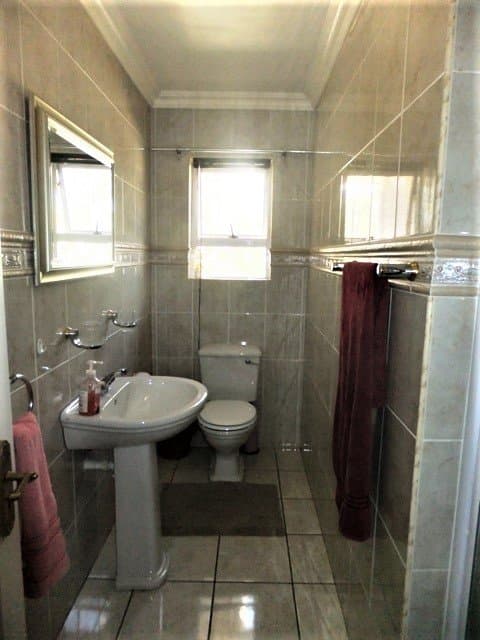 Image 10