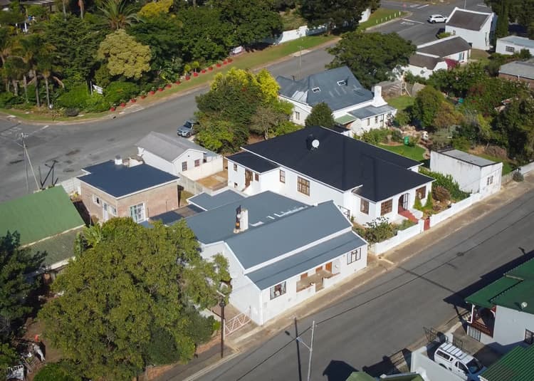 Main property image