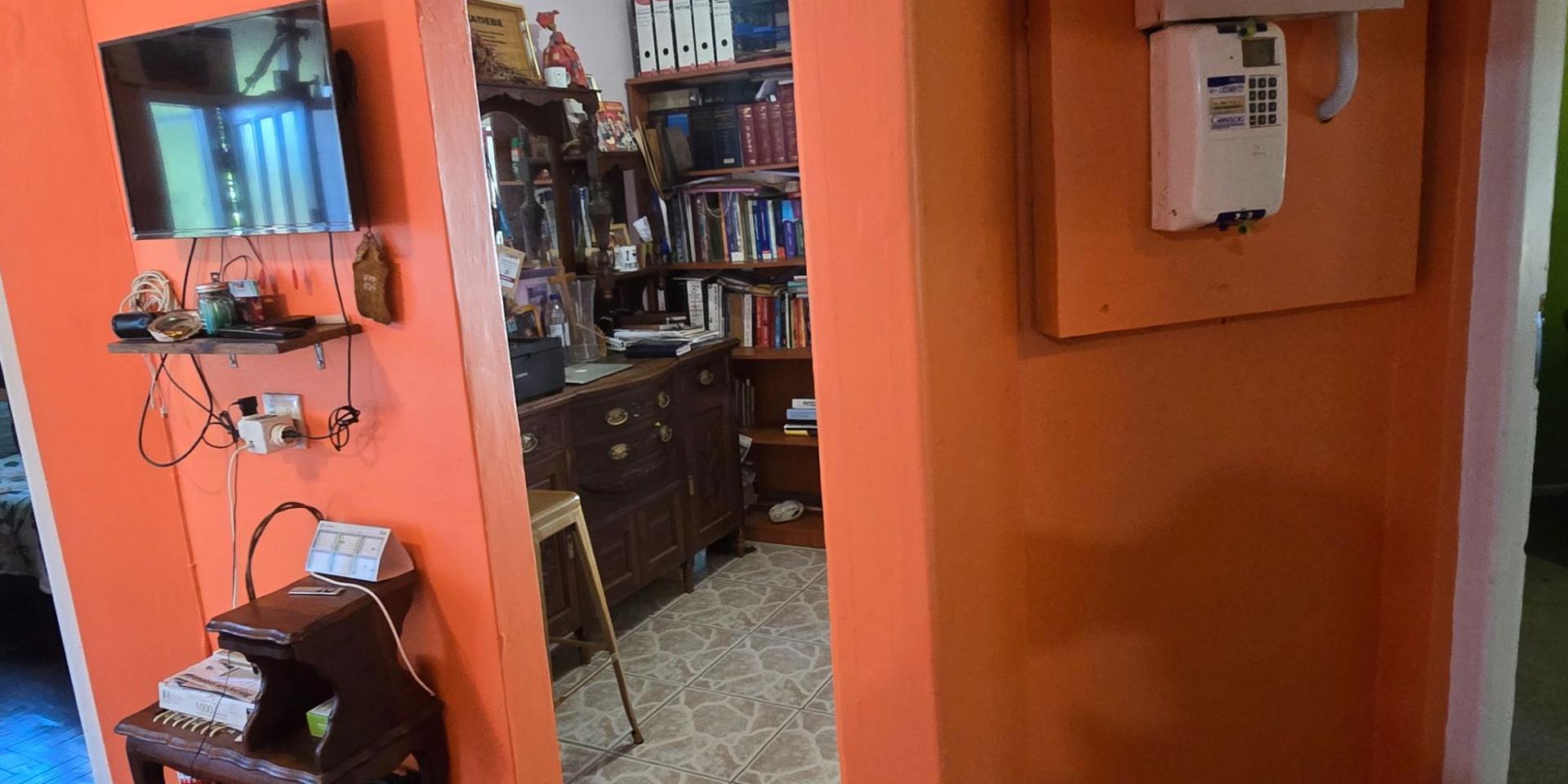 Image 5 of 6