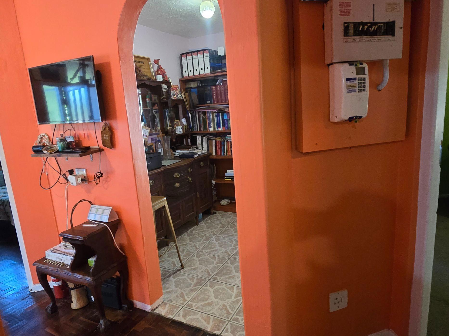 Image 5 of 6