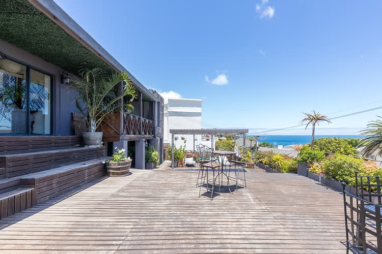 Main property image