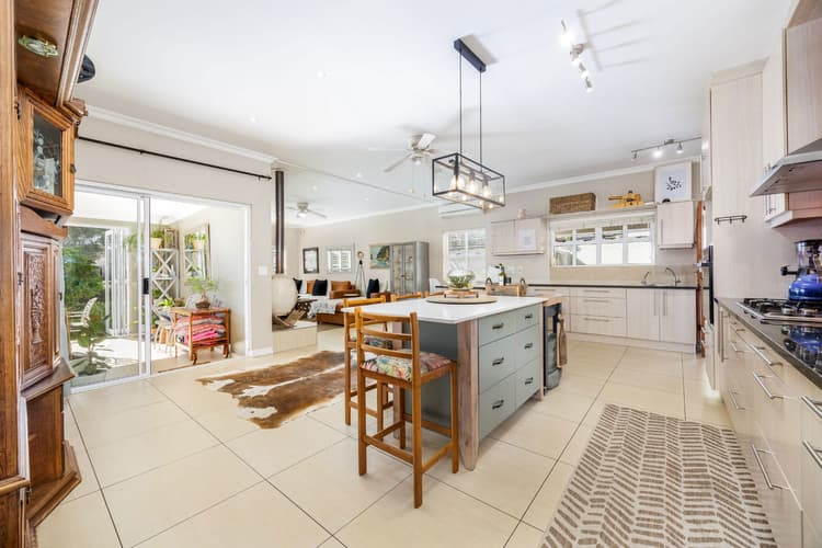 Main property image