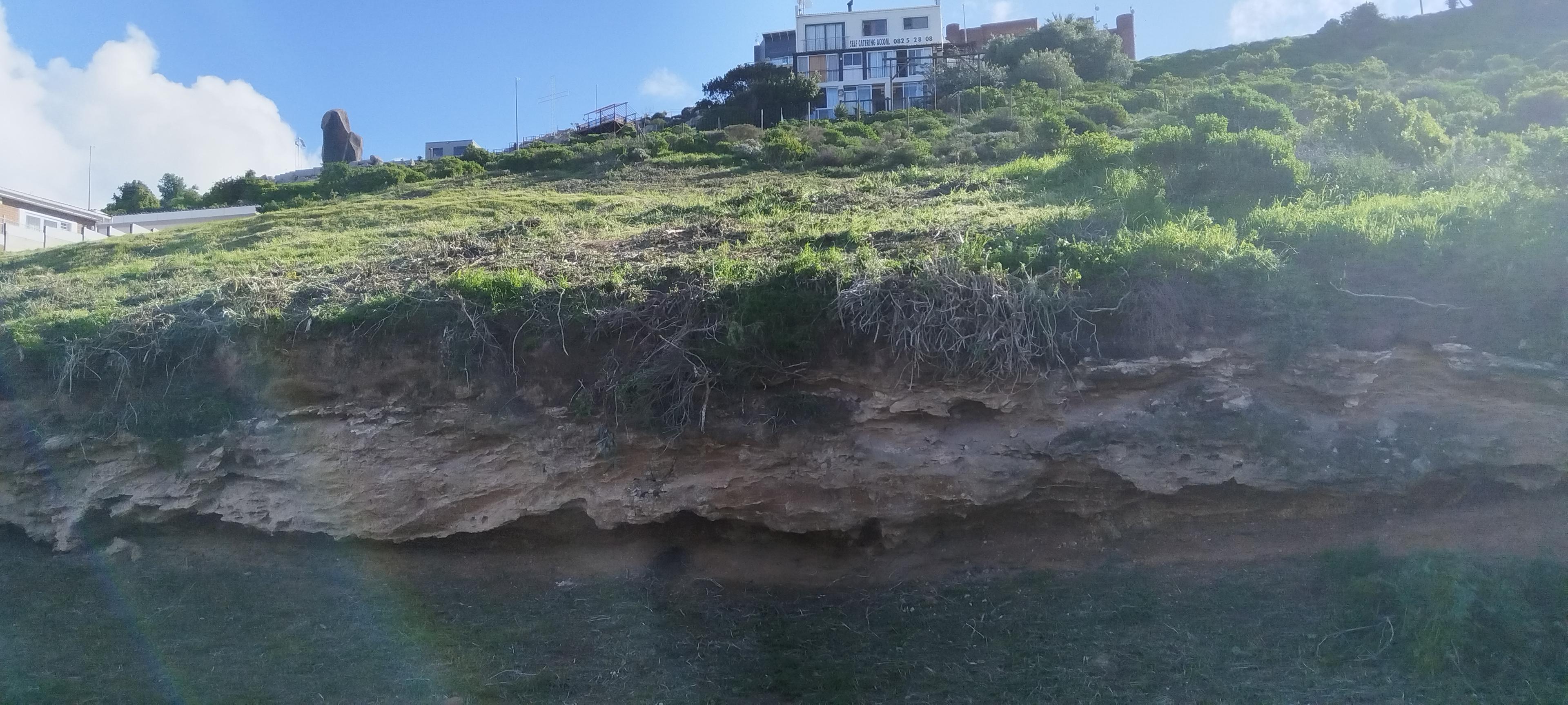 Image 4 of 6