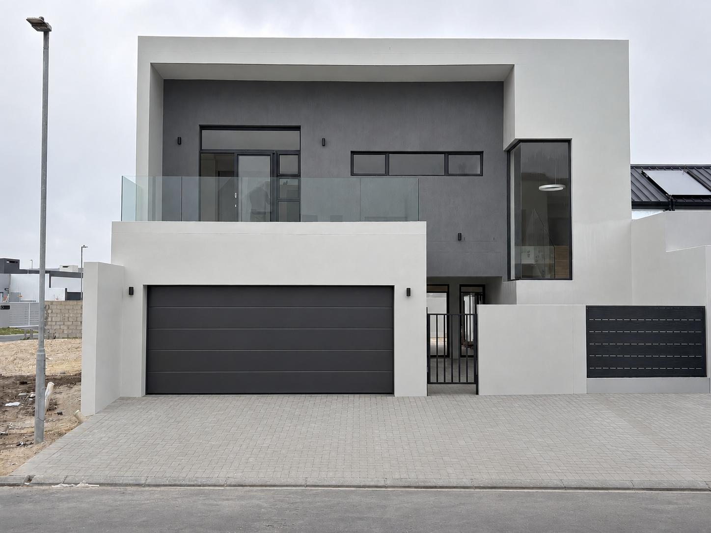 Image 1 of 6