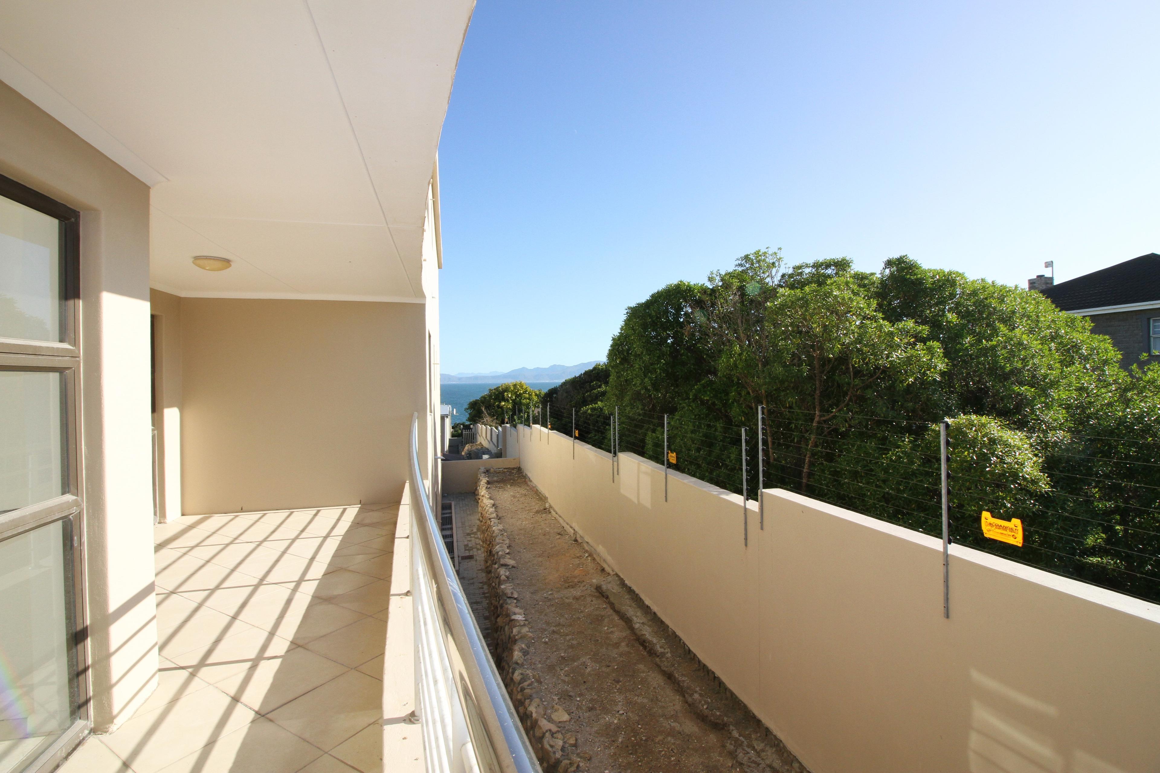 Image 5 of 6
