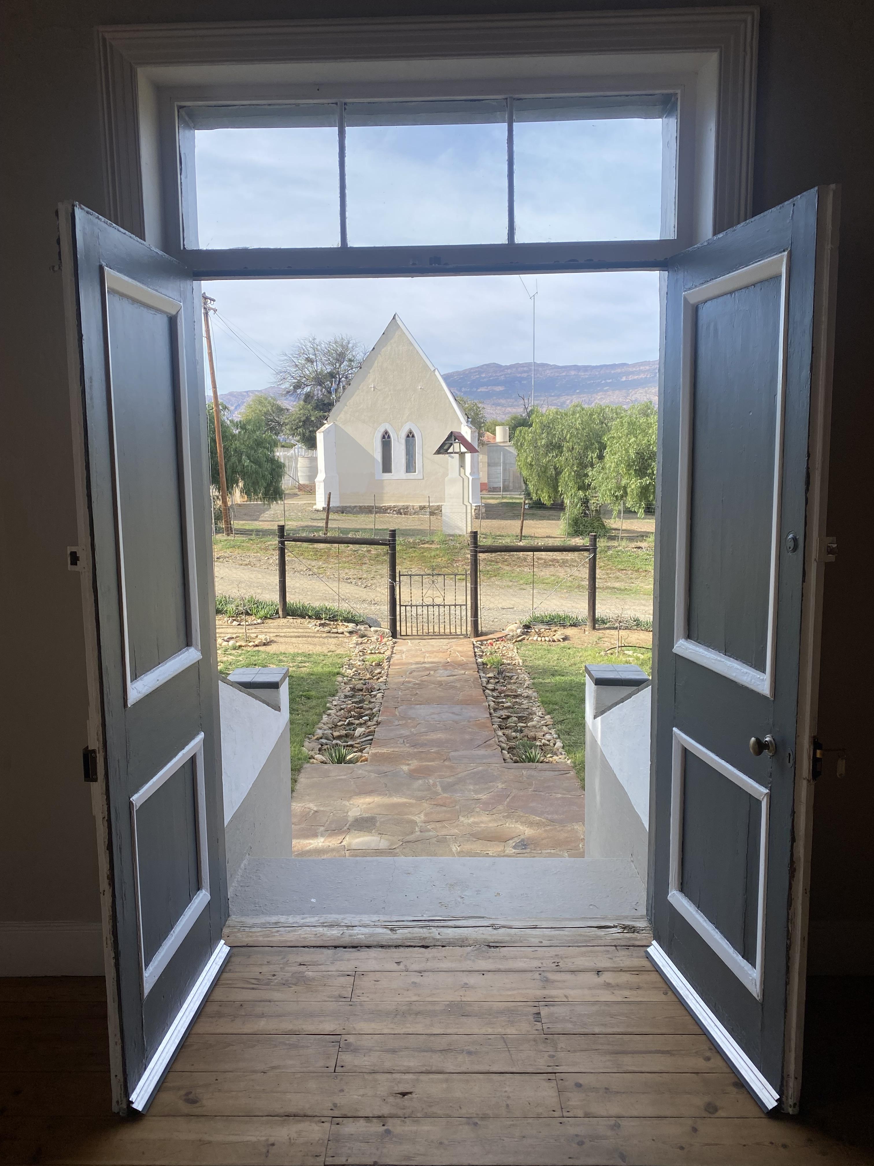 Image 3 of 6
