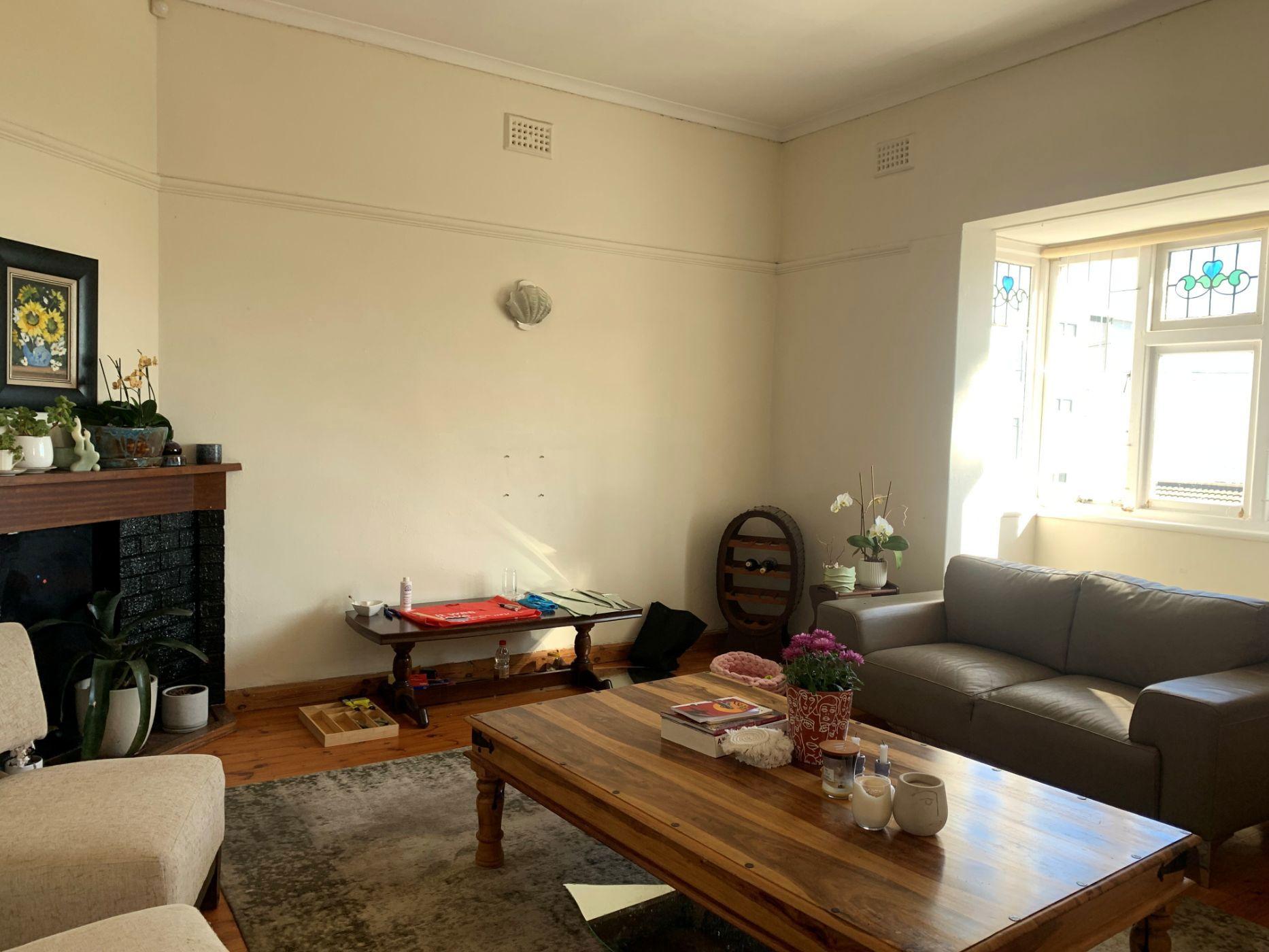 Image 4 of 6