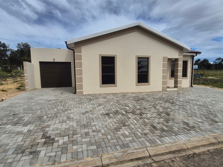 Main property image