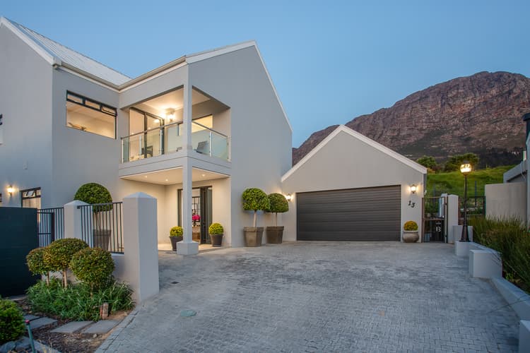 Main property image