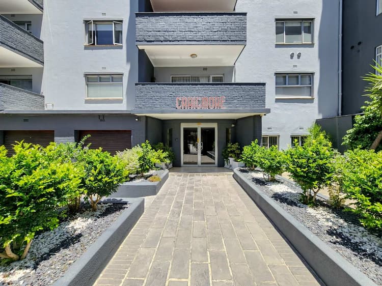 Main property image