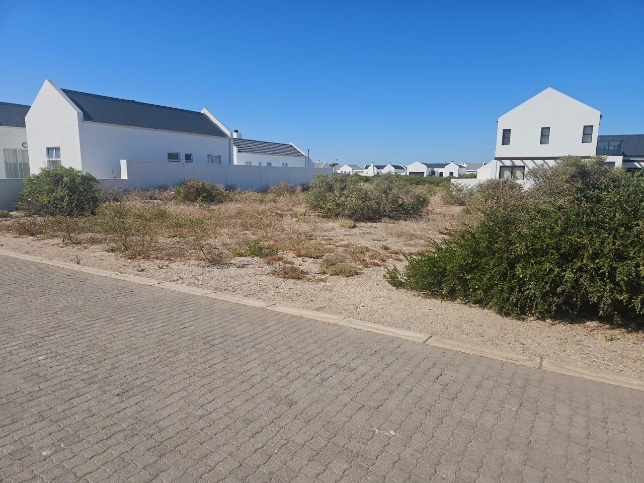 Image 2 of 6