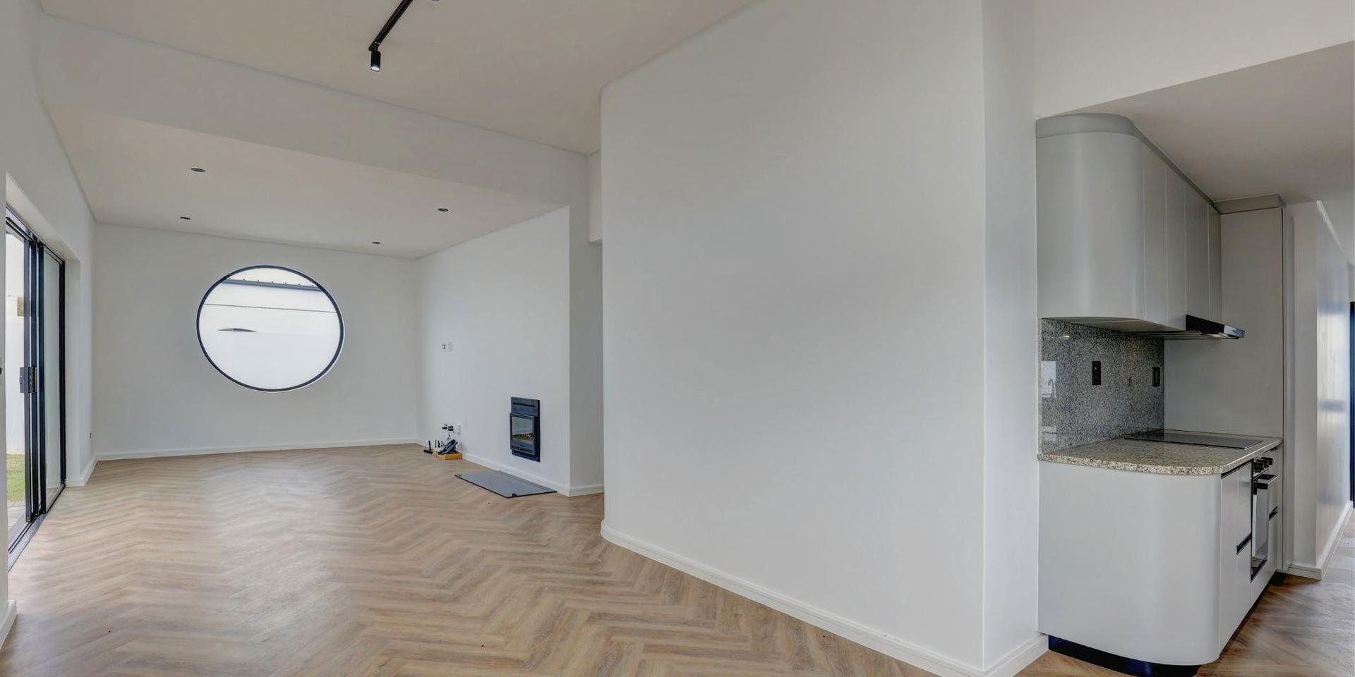 Image 3 of 6