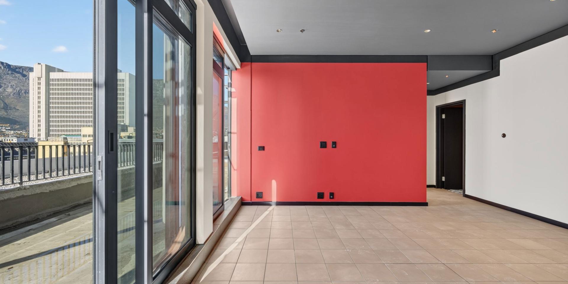 Image 4 of 6