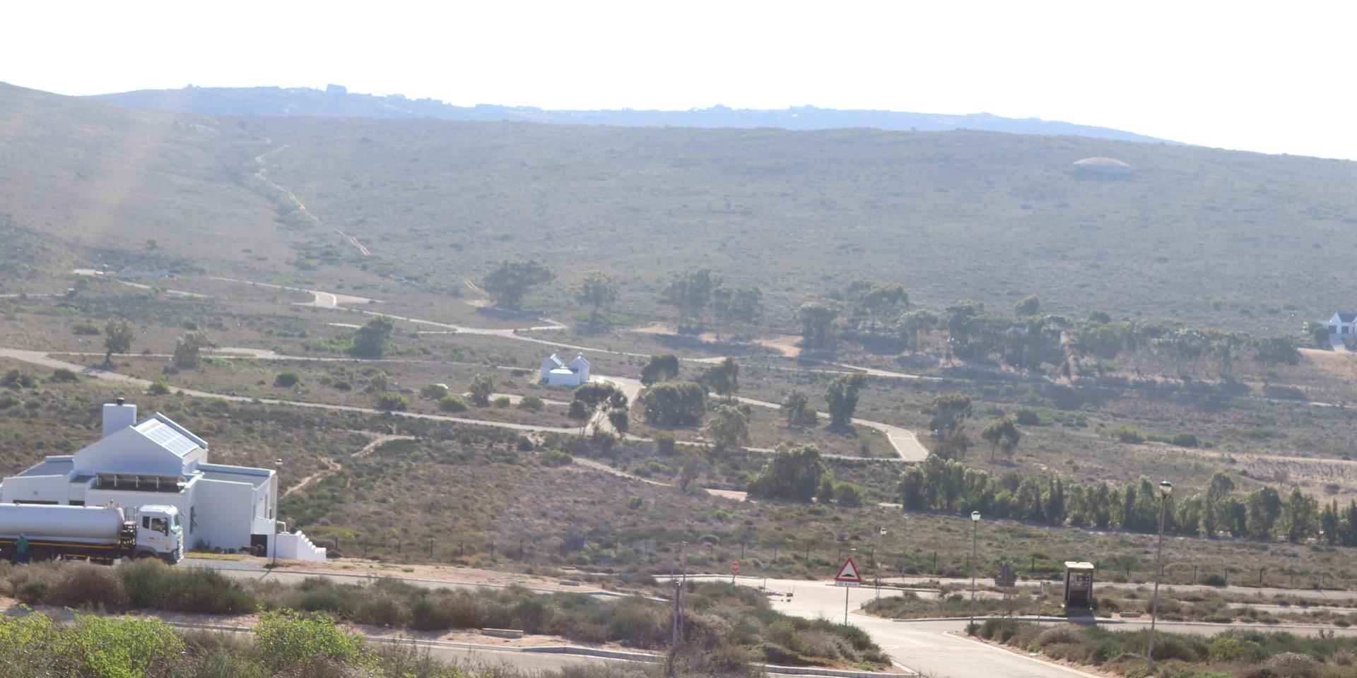 Image 5 of 6