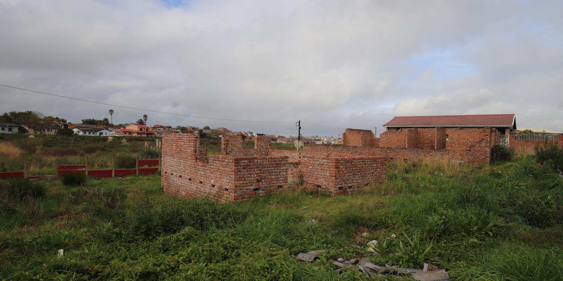 Image 3 of 6