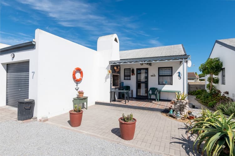 Main property image