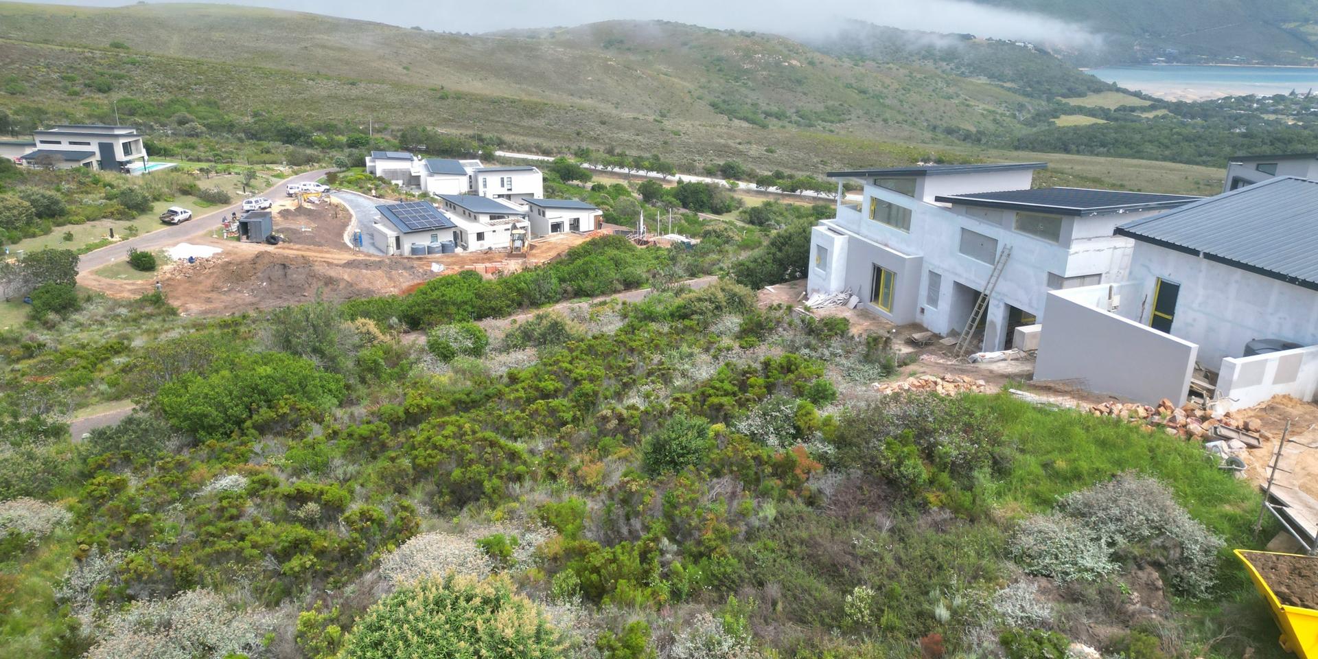 Image 4 of 6