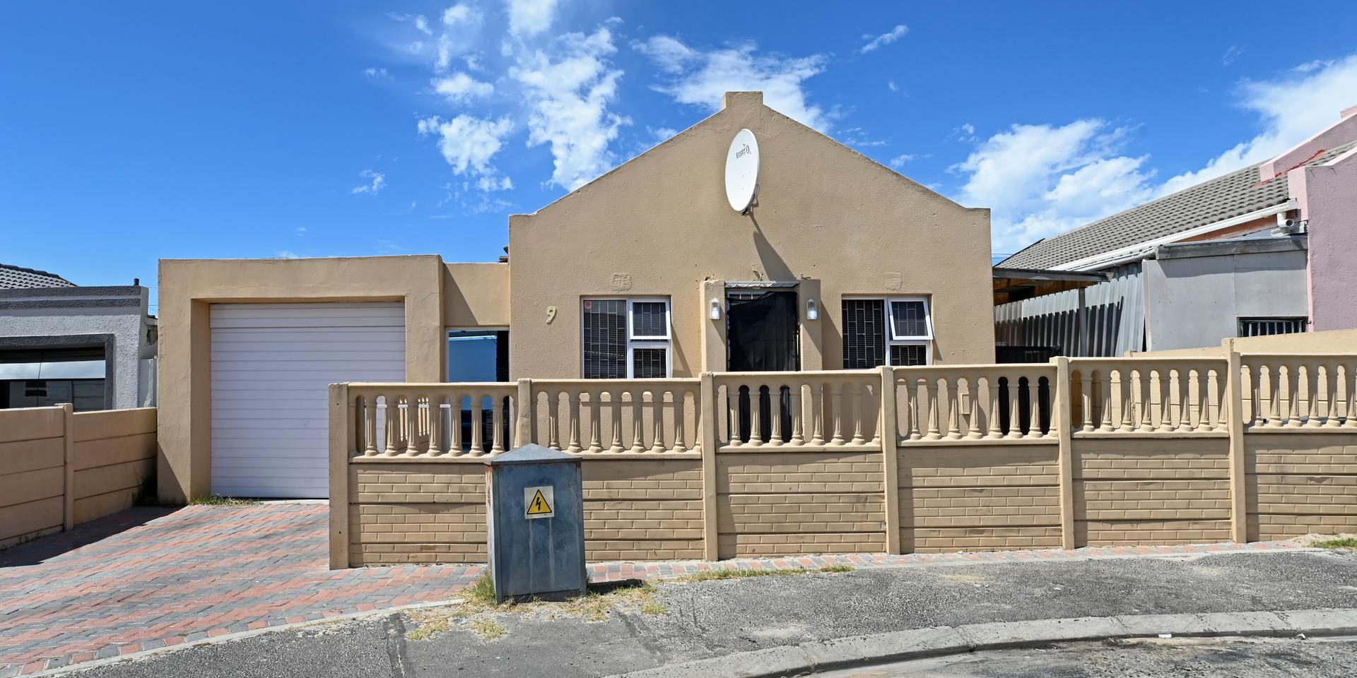 Image 1 of 6