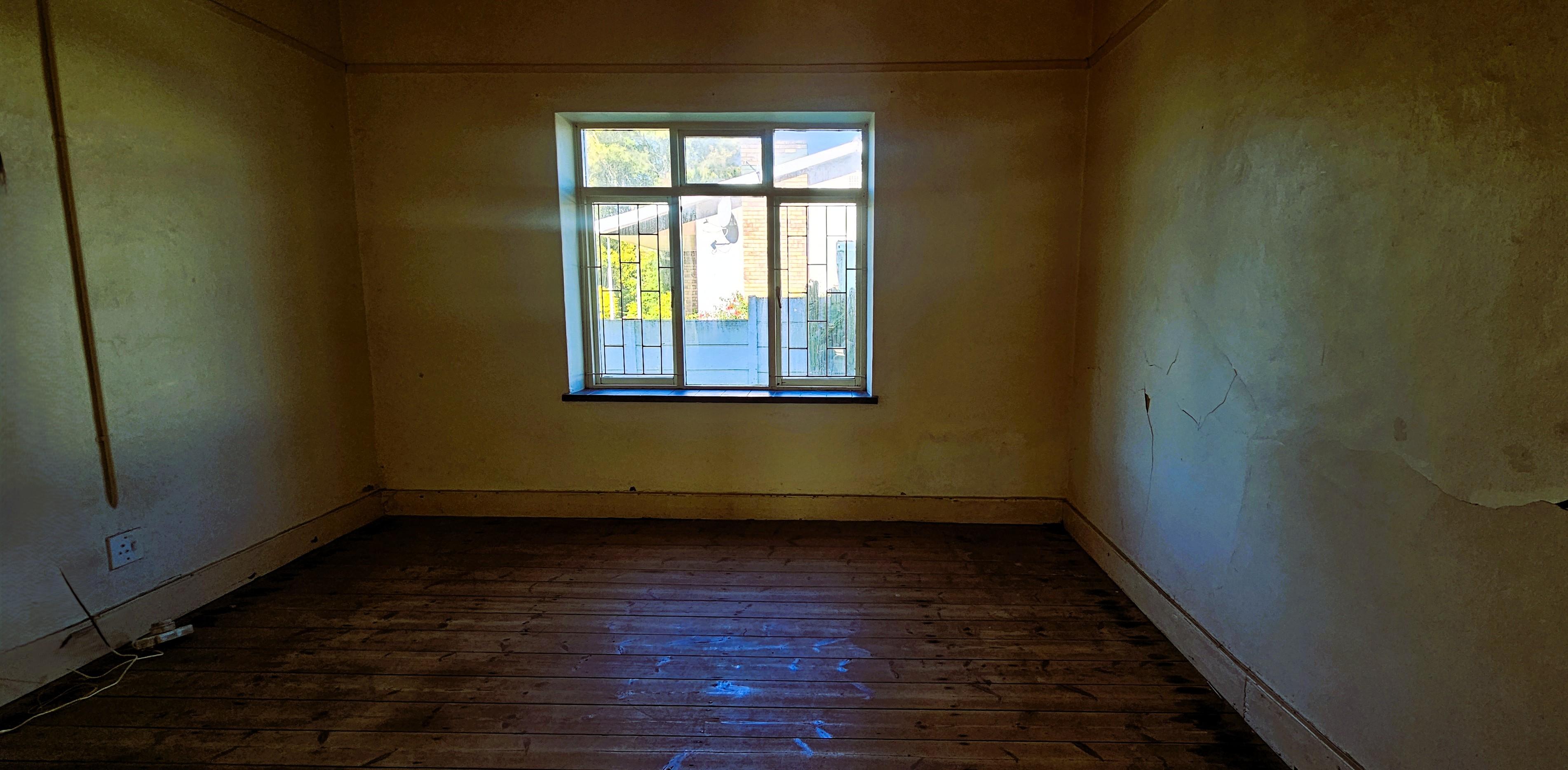 Image 5 of 6