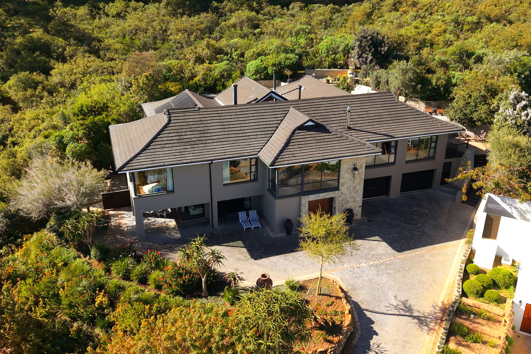 Image 2 of 6