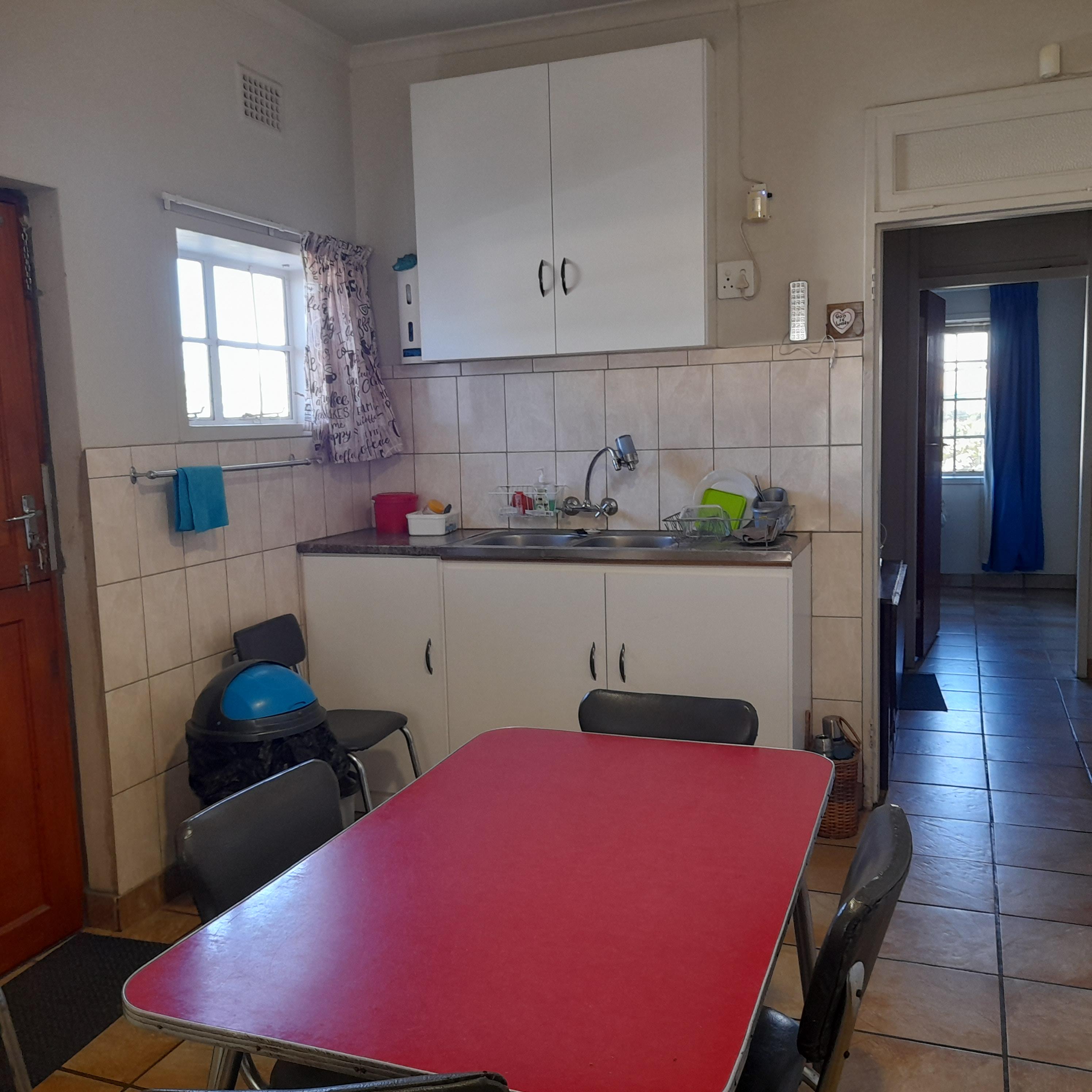Image 5 of 6