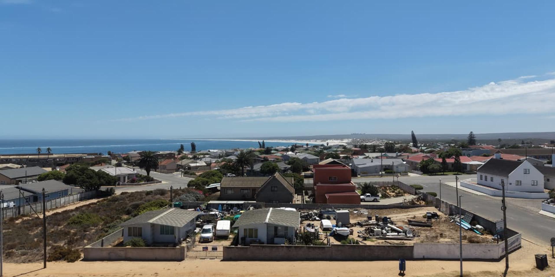 Image 3 of 6