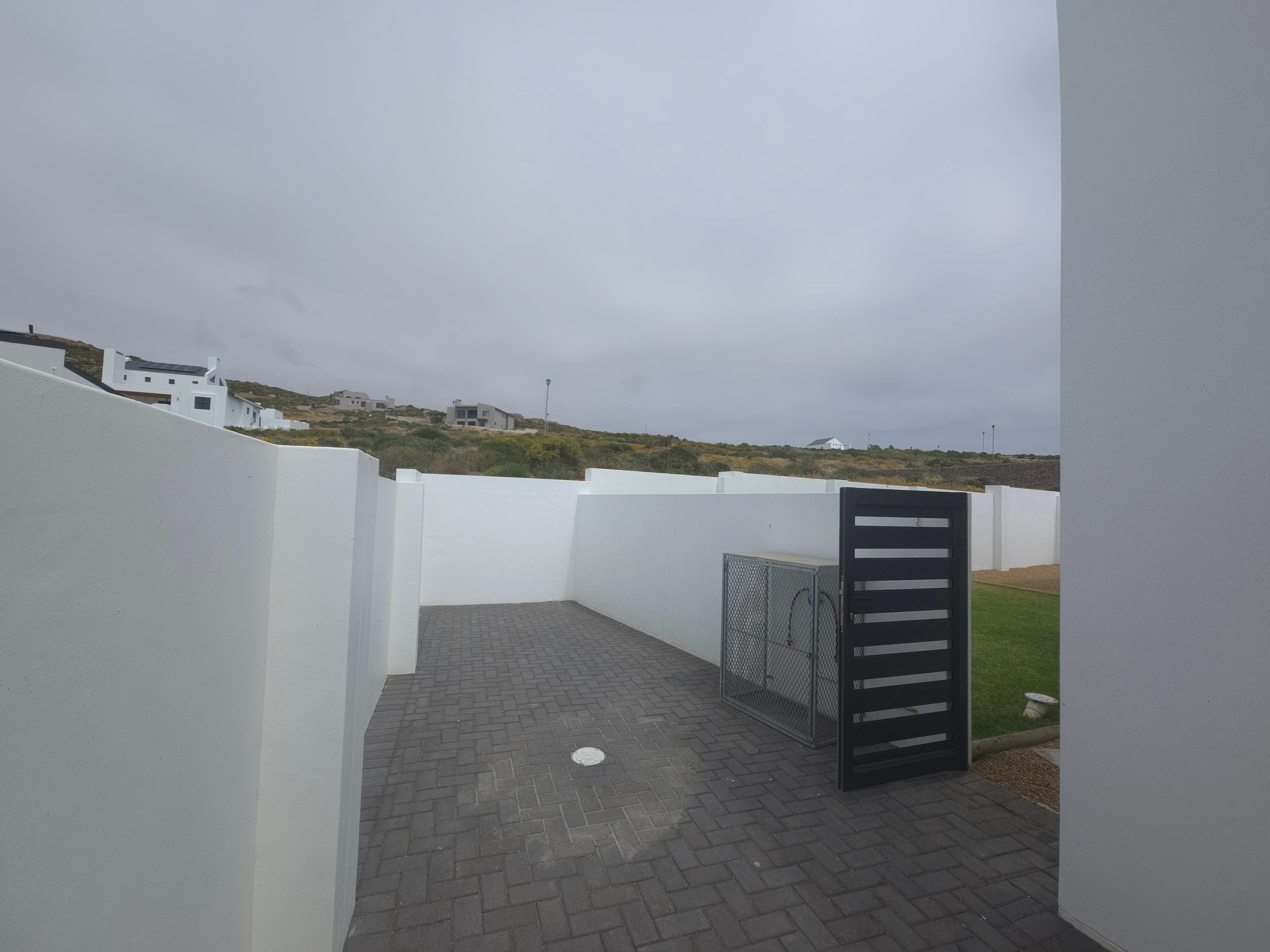 Image 5 of 6