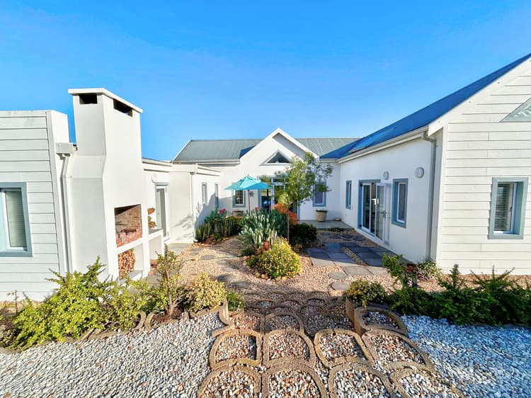Main property image