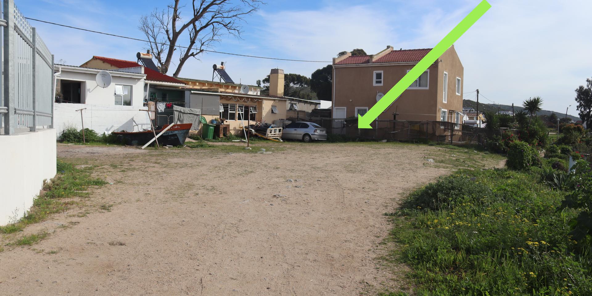 Image 4 of 6