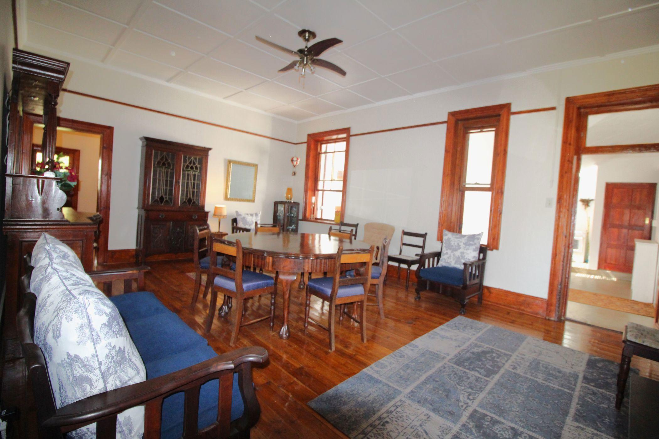 Image 5 of 6