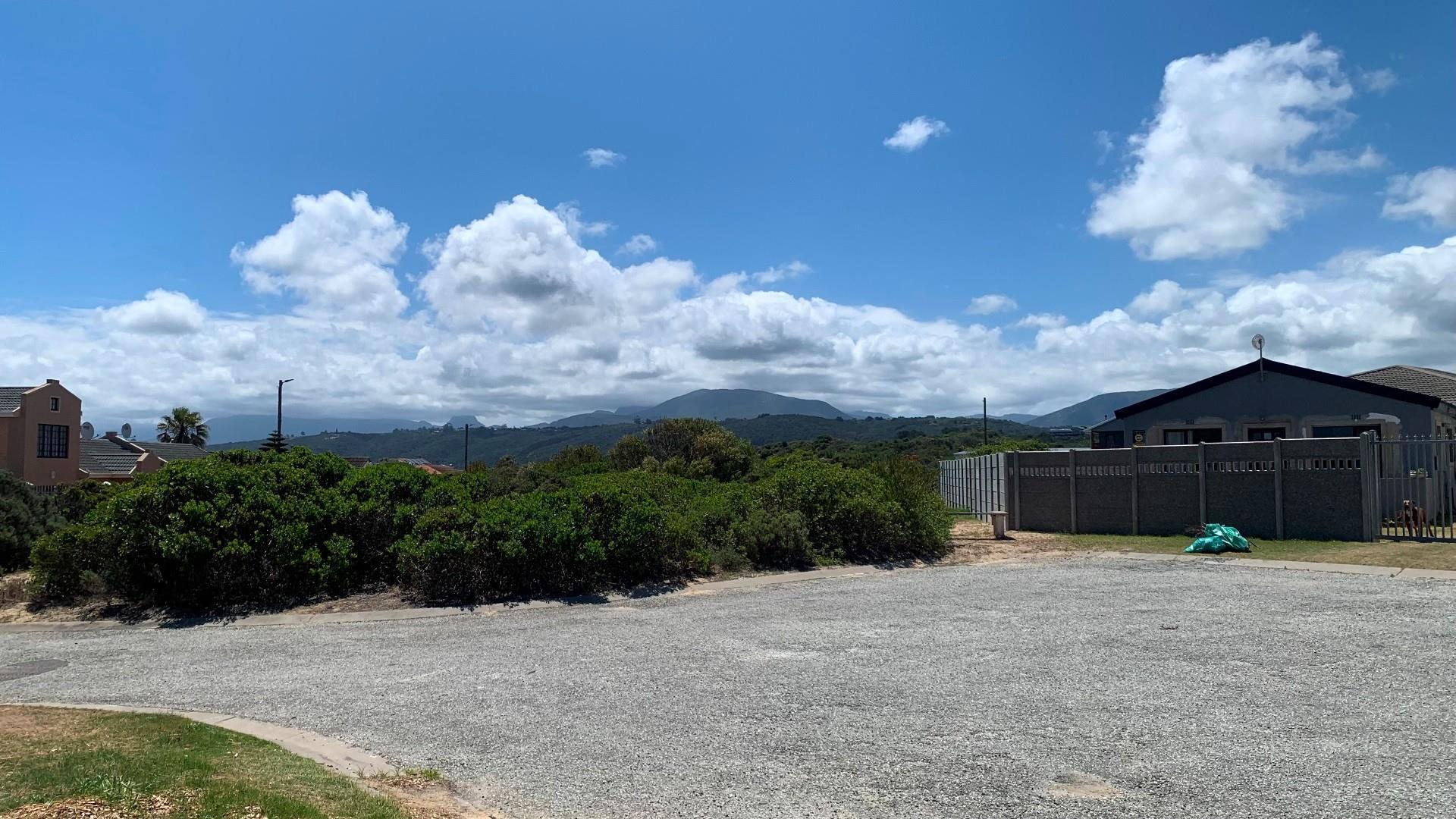 Image 4 of 6