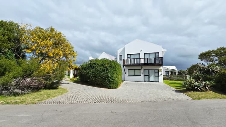 Main property image