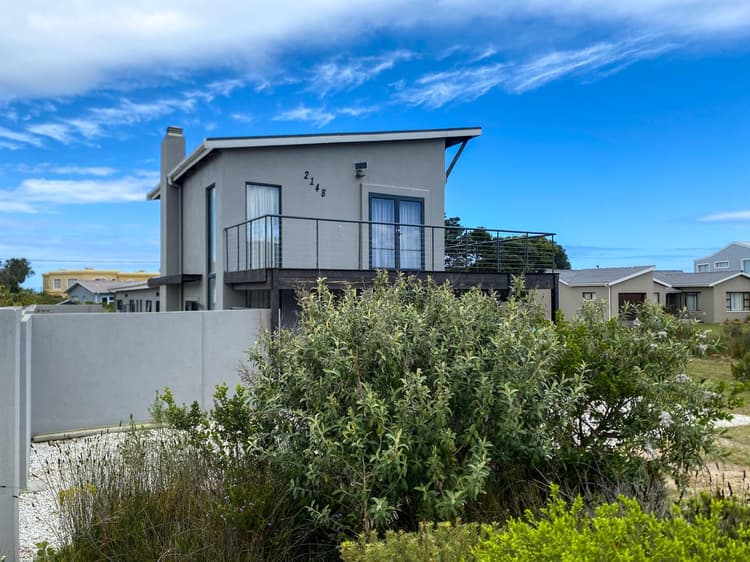 Main property image