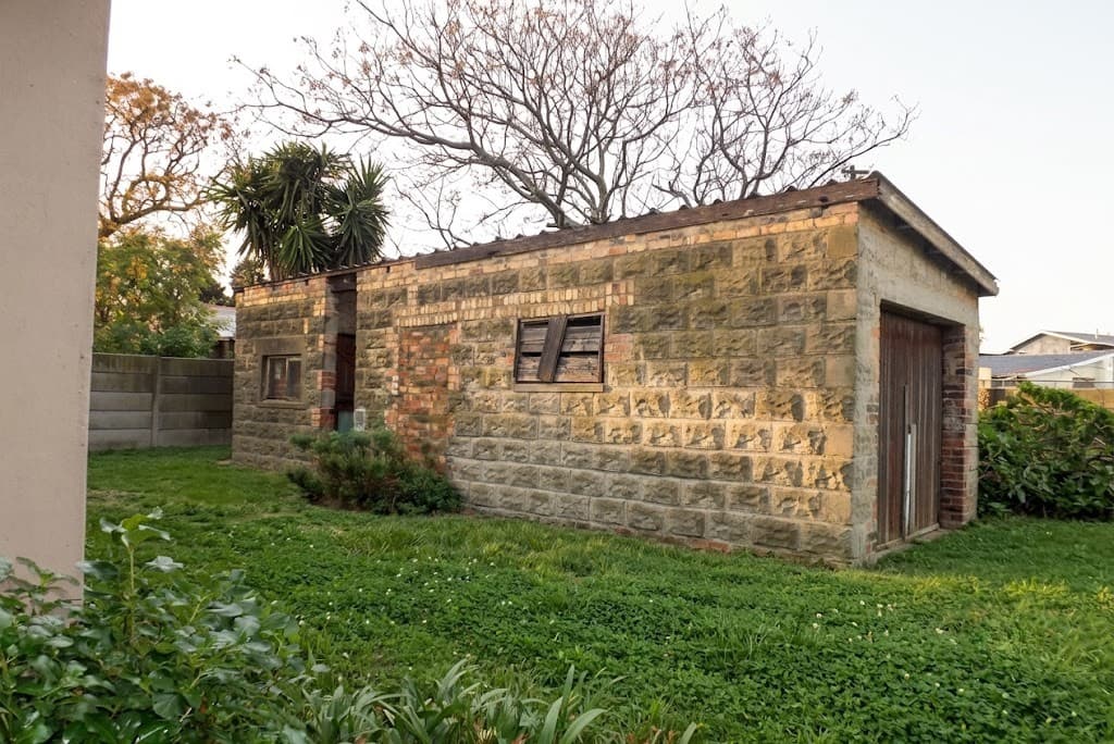 Image 12