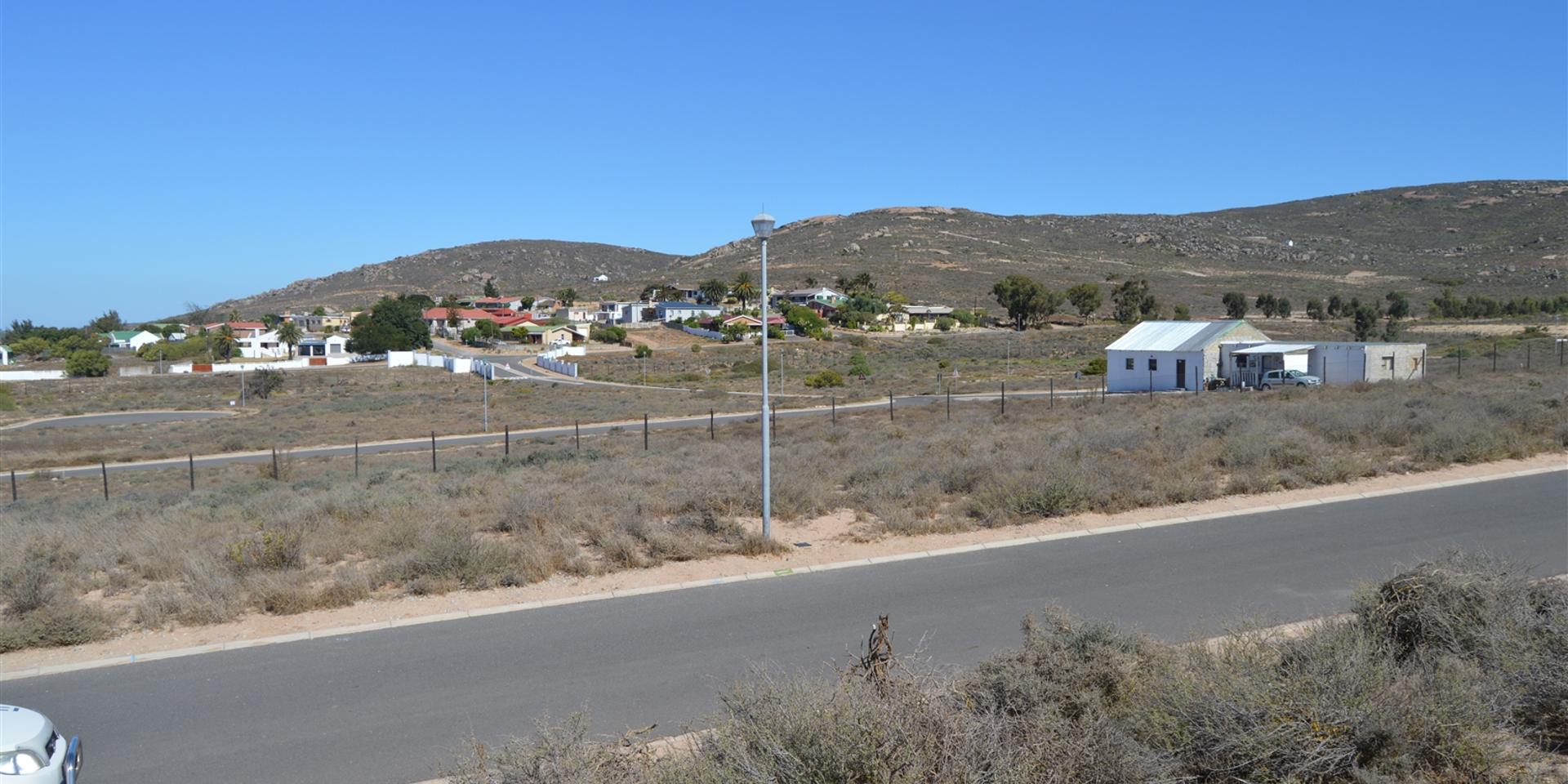 Image 2 of 6