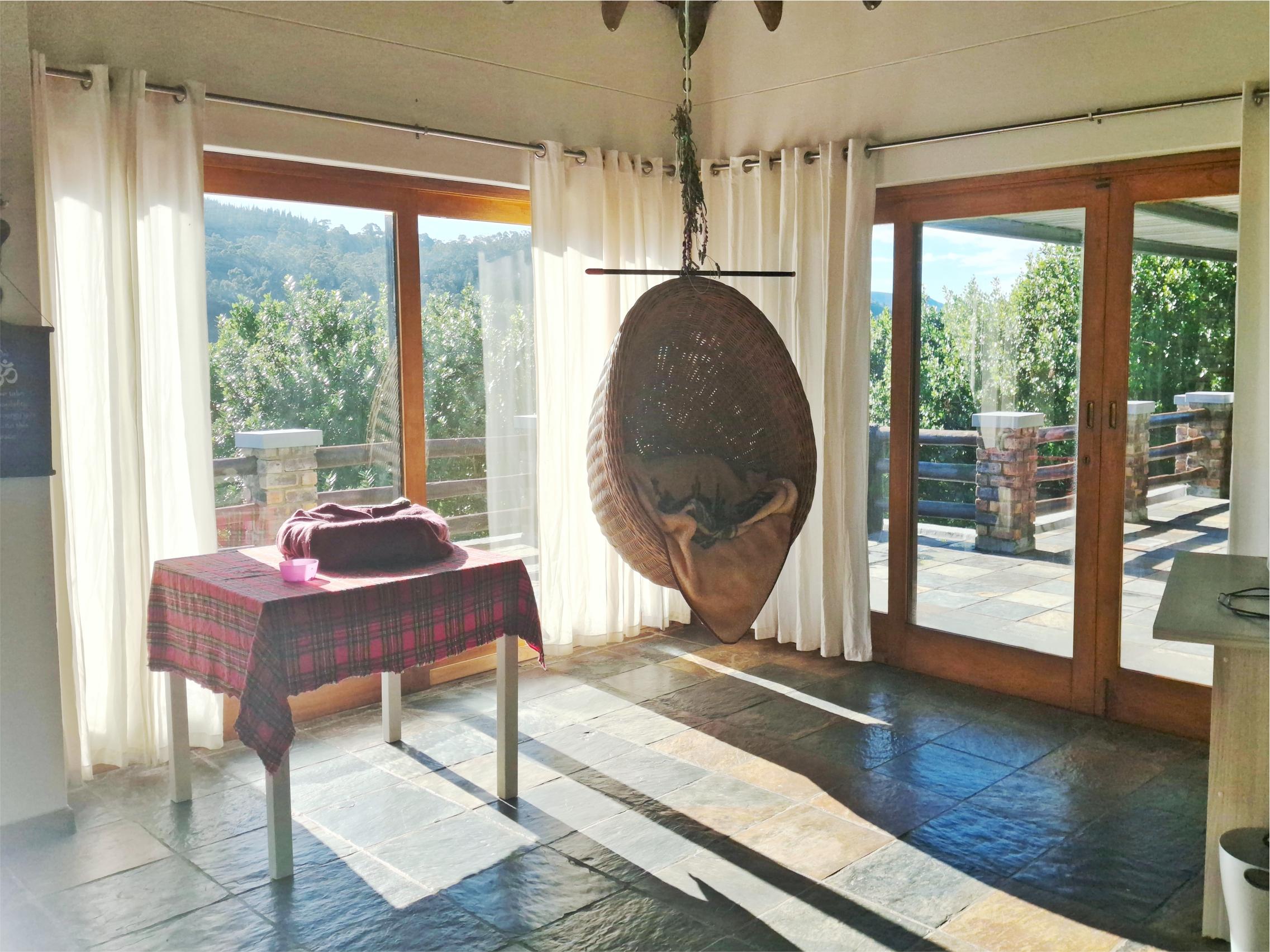 Image 4 of 6