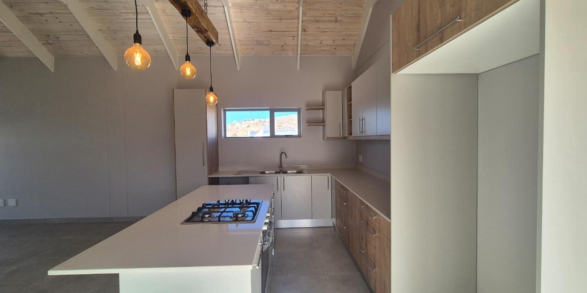 Image 5 of 6
