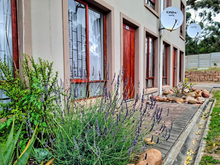 Main property image