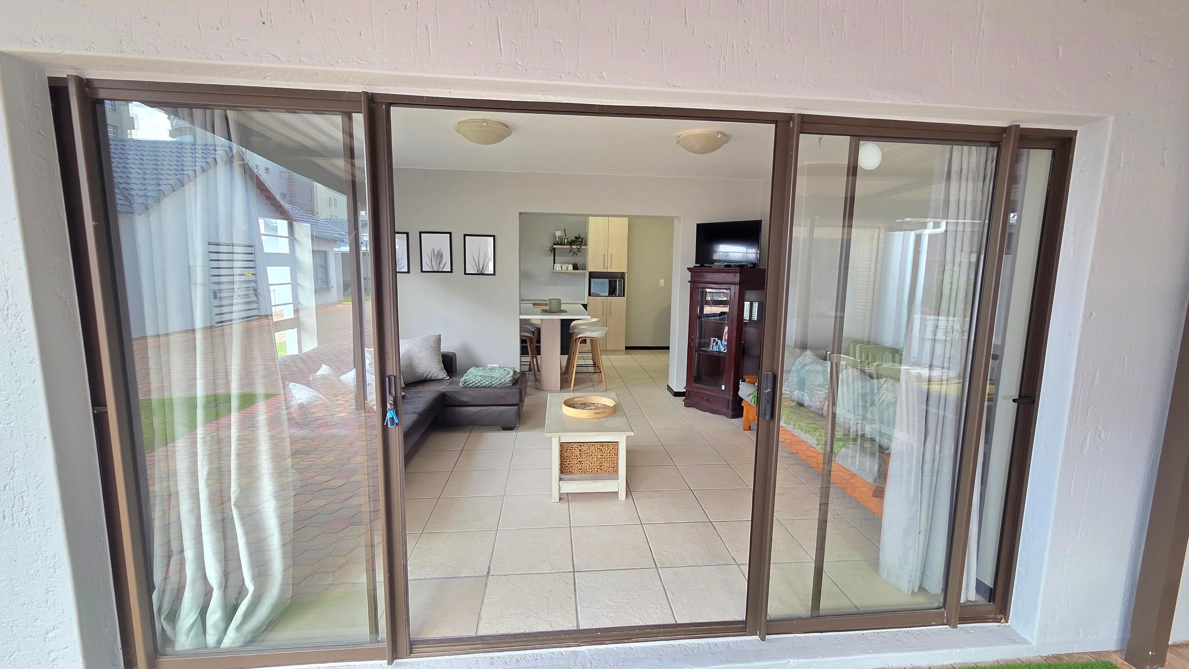 Image 5 of 6