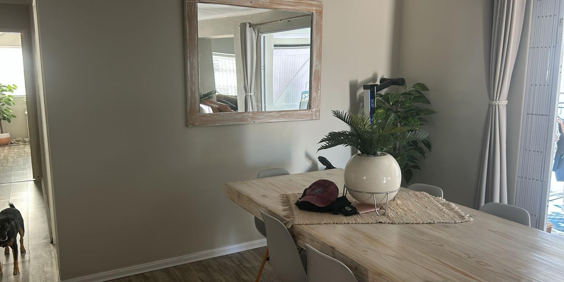 Image 5 of 6
