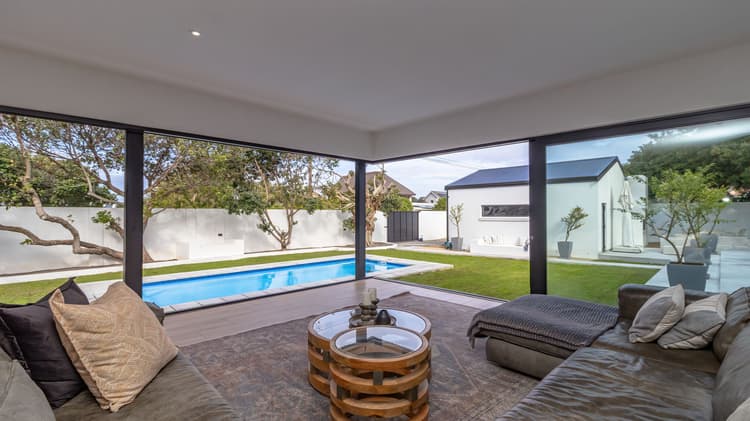 Main property image
