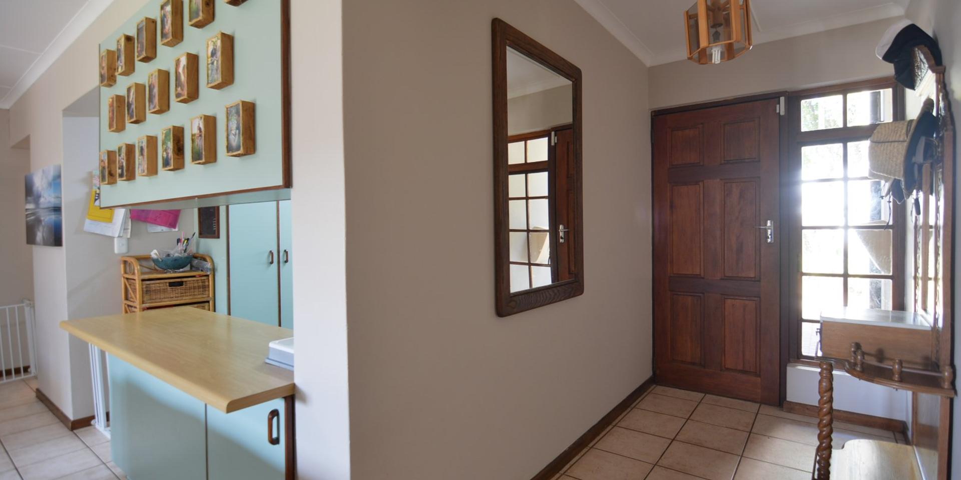 Image 4 of 6