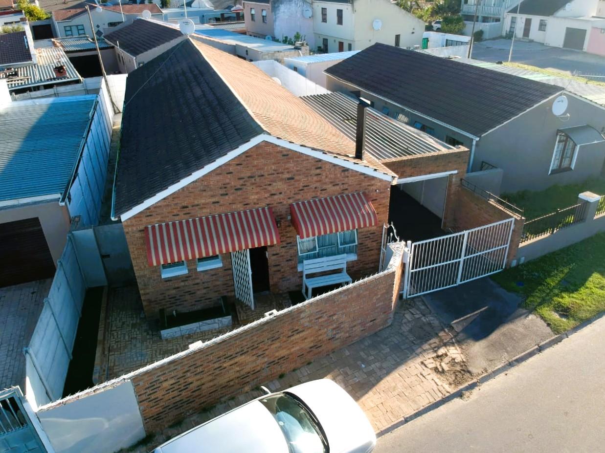 Image 2 of 6
