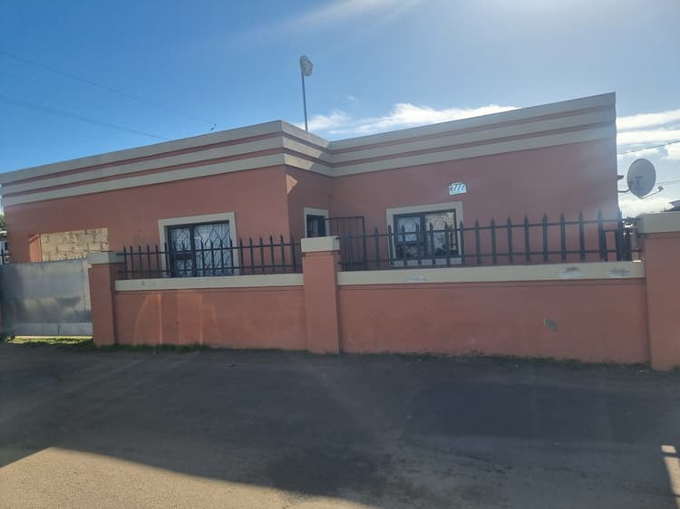 Main property image